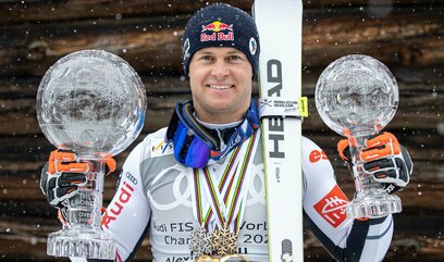 HEAD WC REBELS FIS - LYŽE SLALOM HEAD WC REBELS FIS - LYŽE SLALOM