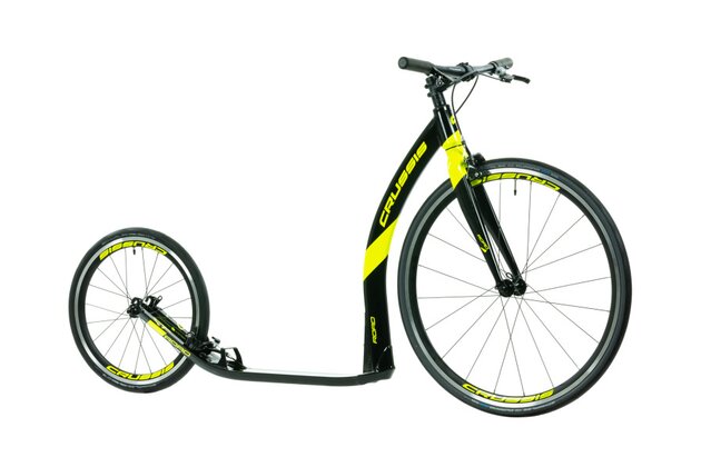 CRUSSIS koloběžka ROAD 4.2-1 + stojánek v hodnotě 990 Kč ZDARMA!