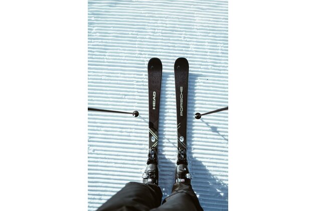 HEAD lyže PORSCHE 7 SERIES + vázání PROTECTOR GW 13 (do 140 Kg) + skibag Porsche 24/25